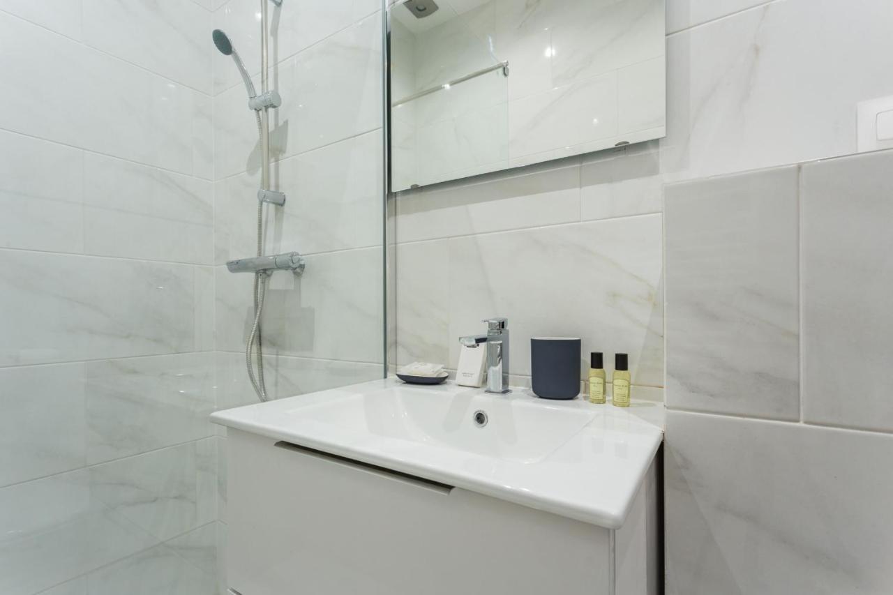 Cmg Maubeuge - Poissonniere Apartment Paris Exterior photo